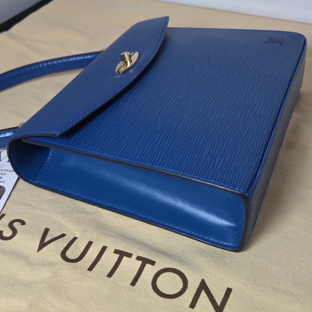 LOUIS VUITTON VINTAGE 1992 ULTRA RARE EPI LEATHER MALESHERBES BAG EXCELLENT COND - Picture 13 of 17